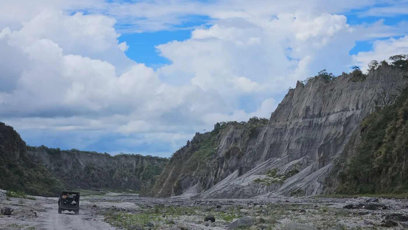 Pinatubo via 4x4
